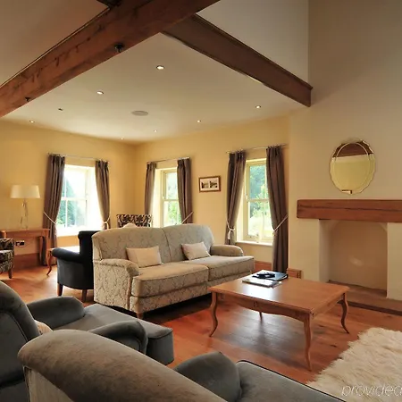 리조트 Saltmoore 4*