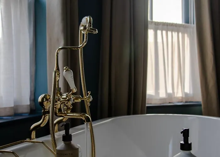 Saltmoore 4* 桑森德